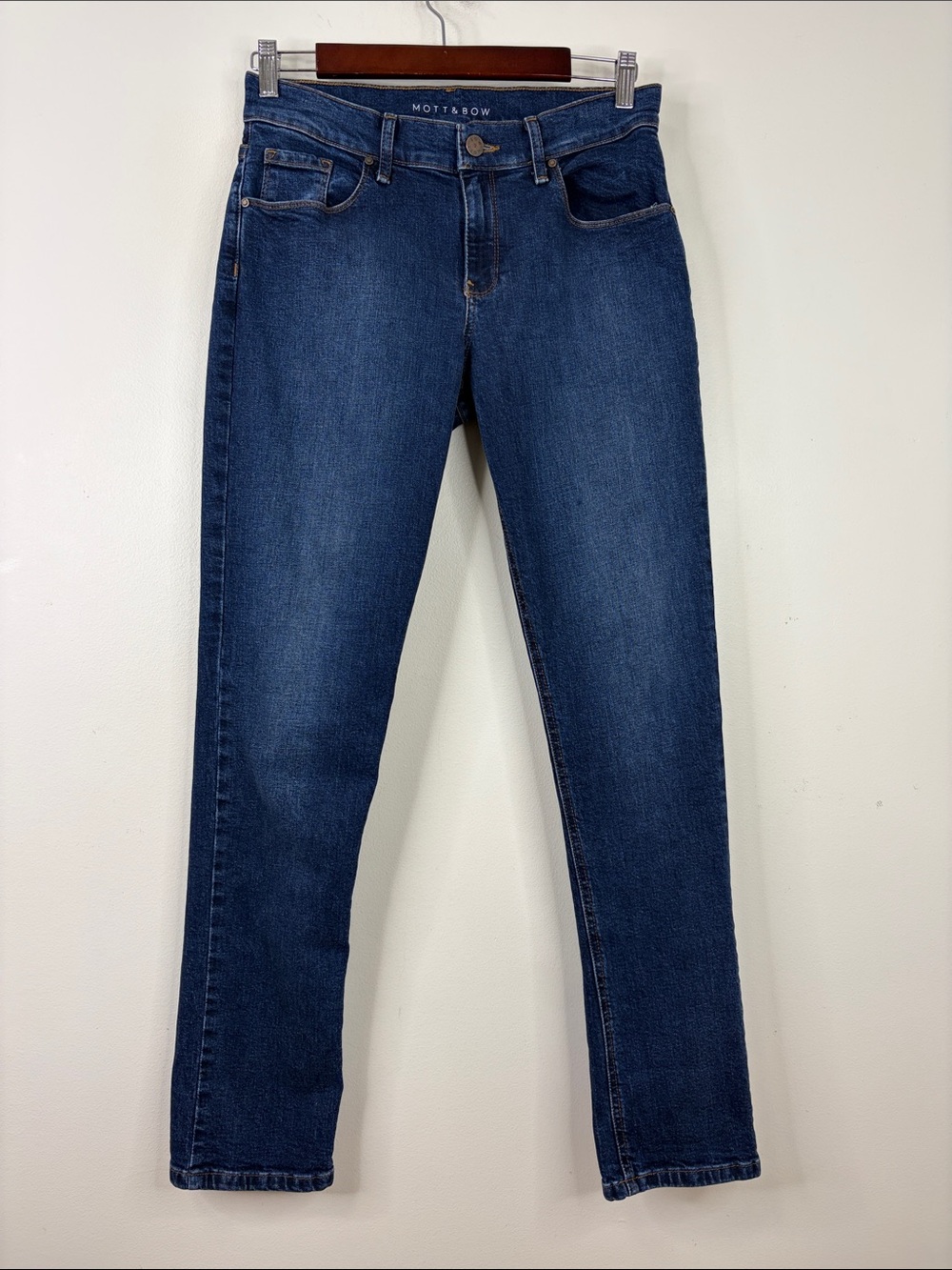 Mott & Bow Jeans Womens 27 x 30 Dark Blue Boyfriend Mid Rise Comfy Stretch Denim